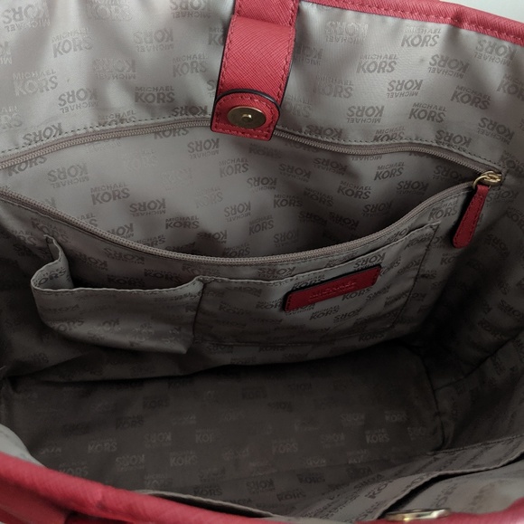 Orange Michael Kors purse - Picture 4 of 4